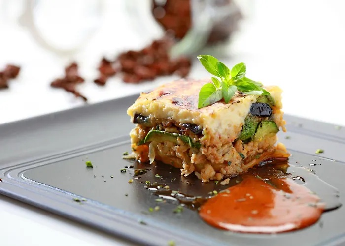 Malibu Boutique & فاليراكي