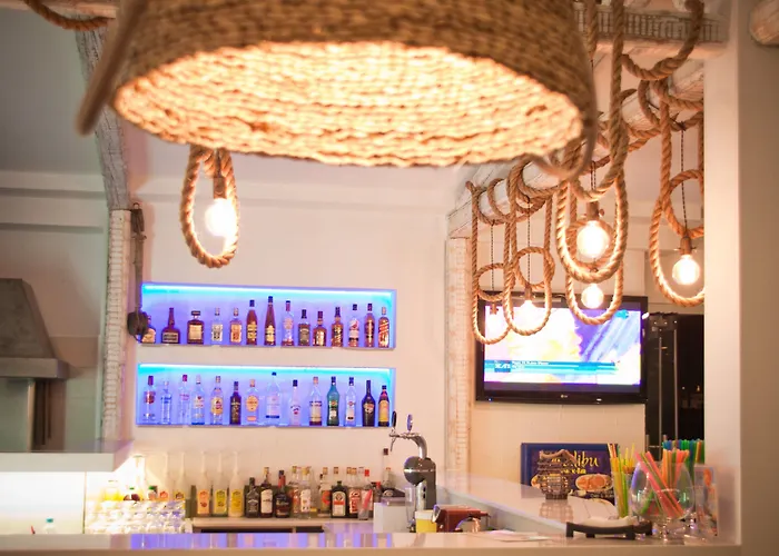 Malibu Boutique & شقة فندقية 4*