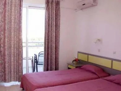 Malibu Boutique Studios&bungalows 4*