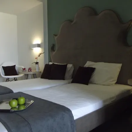 Aparthotel Malibu Studios & Bungalows 4*