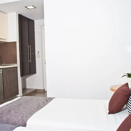 Malibu Studios & Bungalows 4* Faliraki