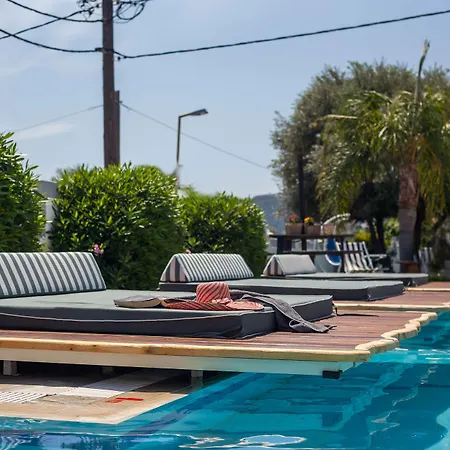 Appart hôtel Malibu Boutique Studios&bungalows 4*