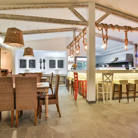 Malibu Studios & Bungalows Faliraki