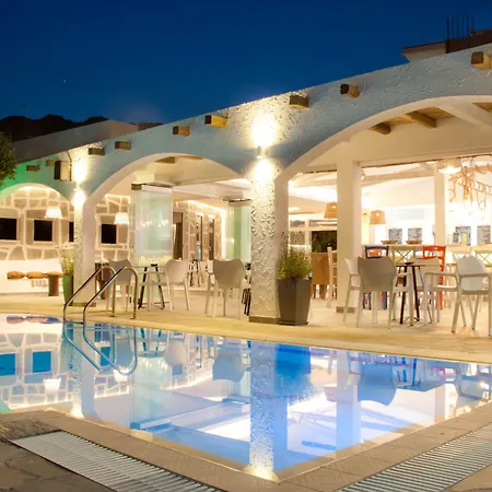 Malibu Boutique Studios&bungalows Appart hôtel