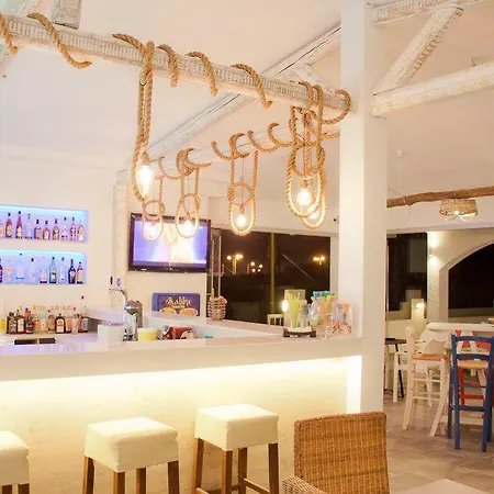 Malibu Boutique & 2* Faliraki