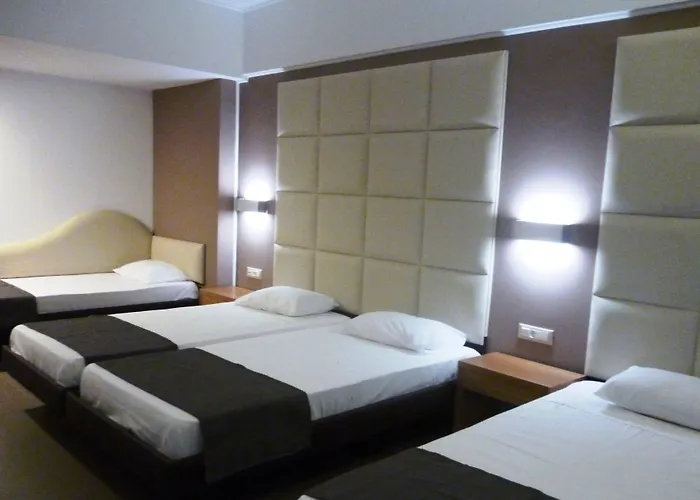 Malibu Boutique & 4* Faliraki