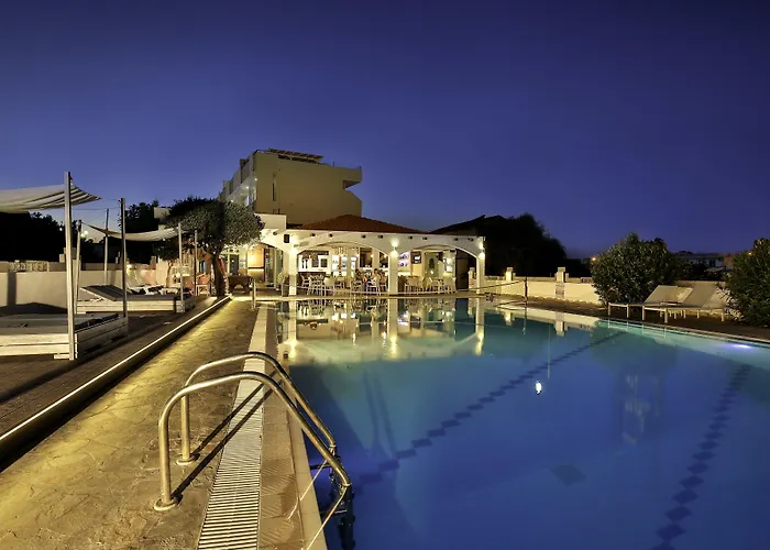 Malibu Boutique & 4* Faliraki