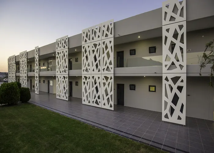 Malibu Boutique & Aparthotel 4*