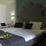 شقة فندقية Malibu Boutique & 4*