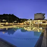 Malibu Boutique & شقة فندقية