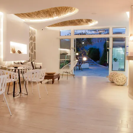 Malibu Boutique & 4* Faliraki