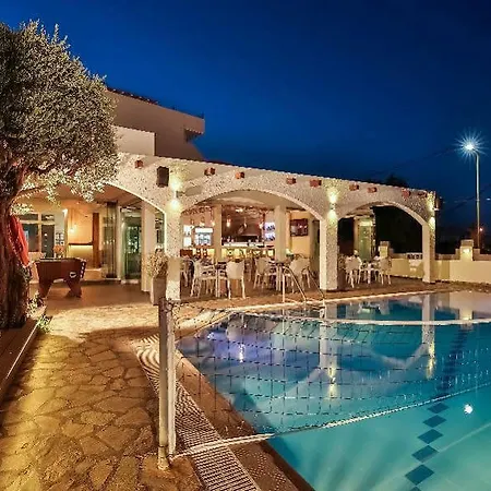 Malibu Boutique & 2* Faliraki