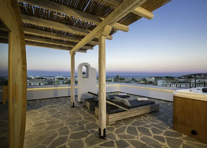 Malibu Boutique & 4* Faliraki